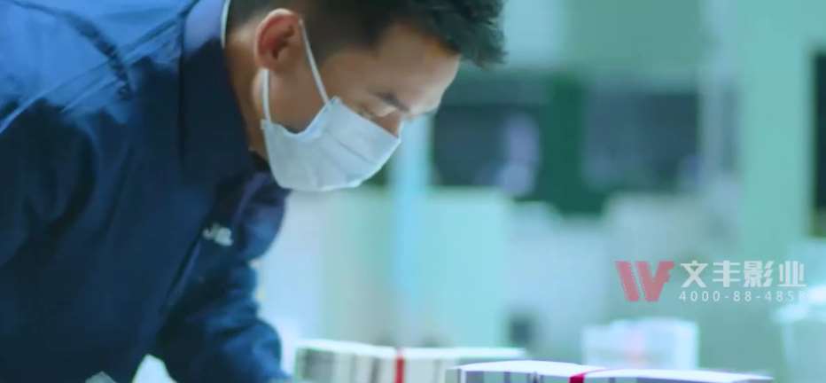 1-22060Q9432Hb.jpg 1-22060Q9432Hb.jpg