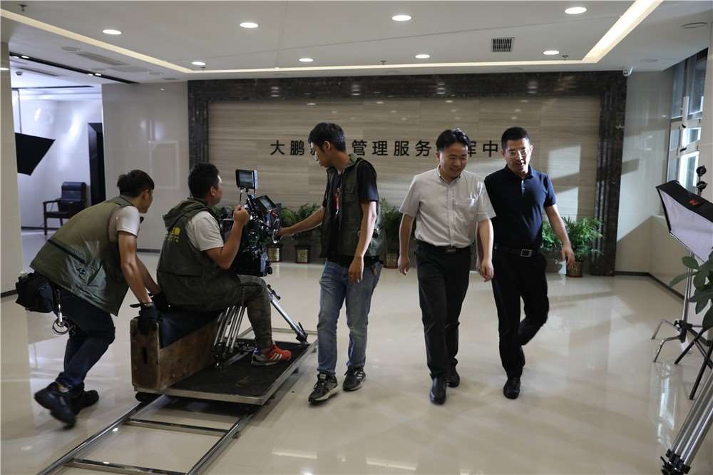 企业宣传片拍摄中的光线调控技巧