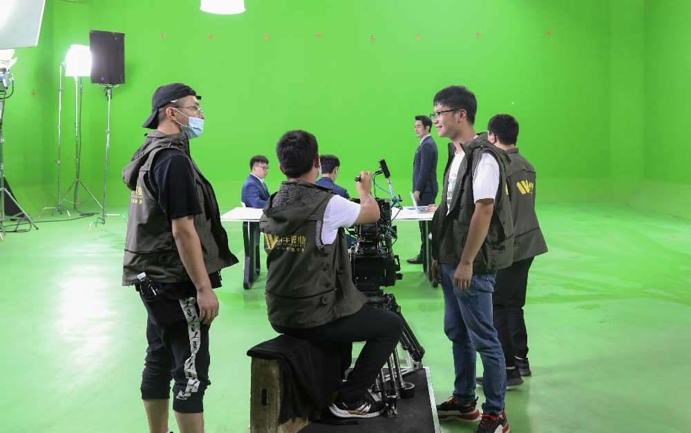 企业宣传片中的声音设计与混音技巧 企业宣传片中的声音设计与混音技巧